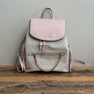 Michael Kors Jet Set Large Logo Chain Backpack in Pink Vanilla ~ Pre loved